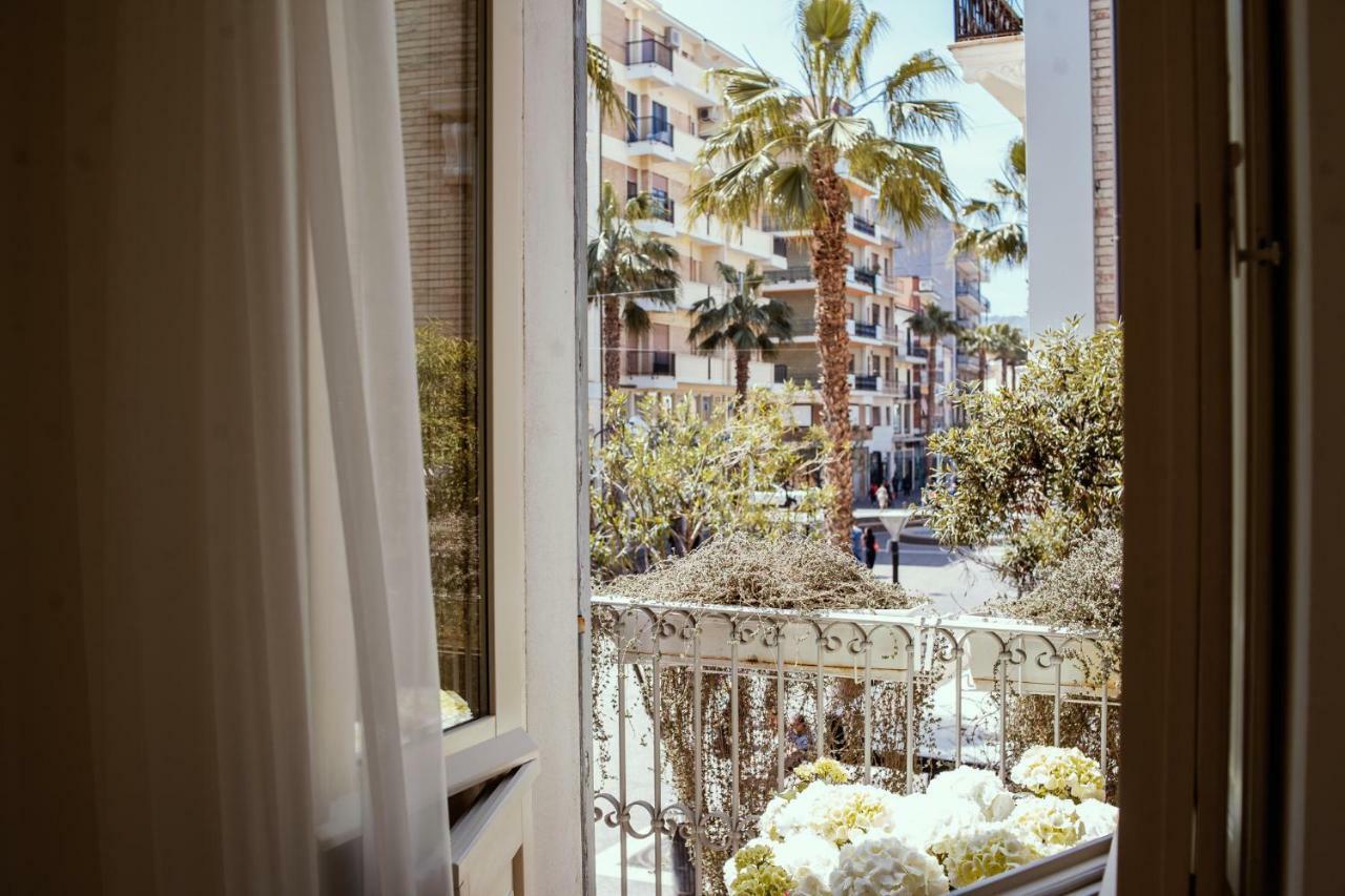 Palazzo Dei Grifoni - Luxury Suites - 산베네데토델트론토 외부 사진