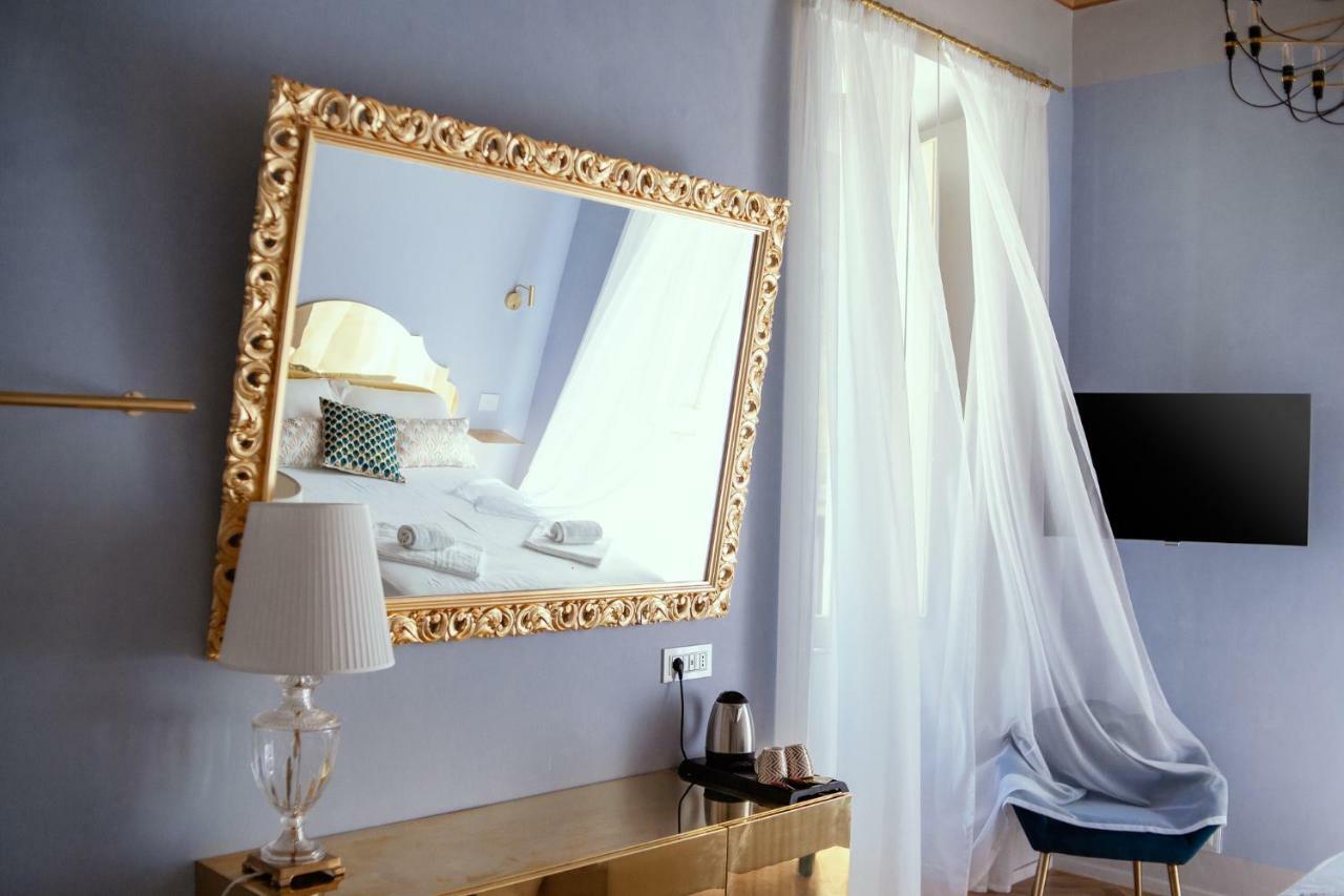 Palazzo Dei Grifoni - Luxury Suites - 산베네데토델트론토 외부 사진